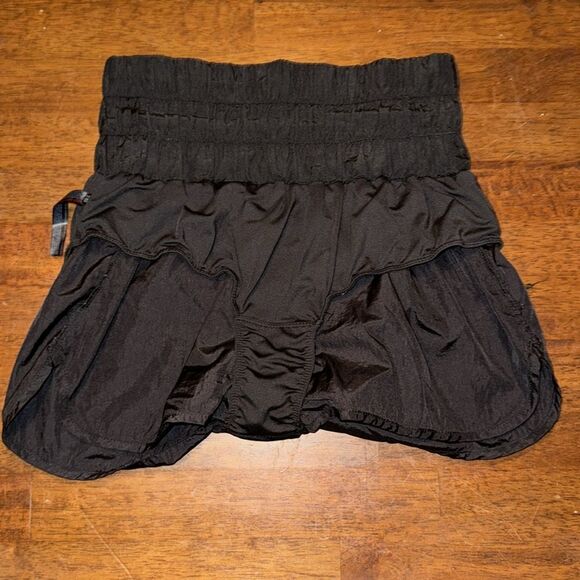 Two Pair Free People The Way Home Shorts, Size Medium - Picture 3 of 8